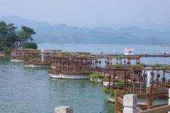 Thousand Island Lake